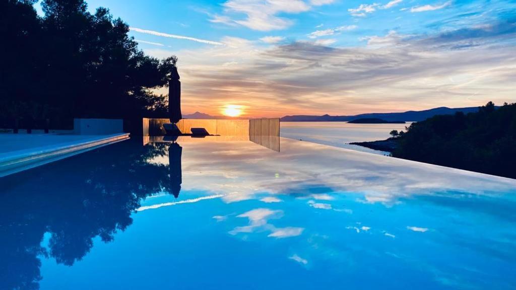 Hvar Vrbanj